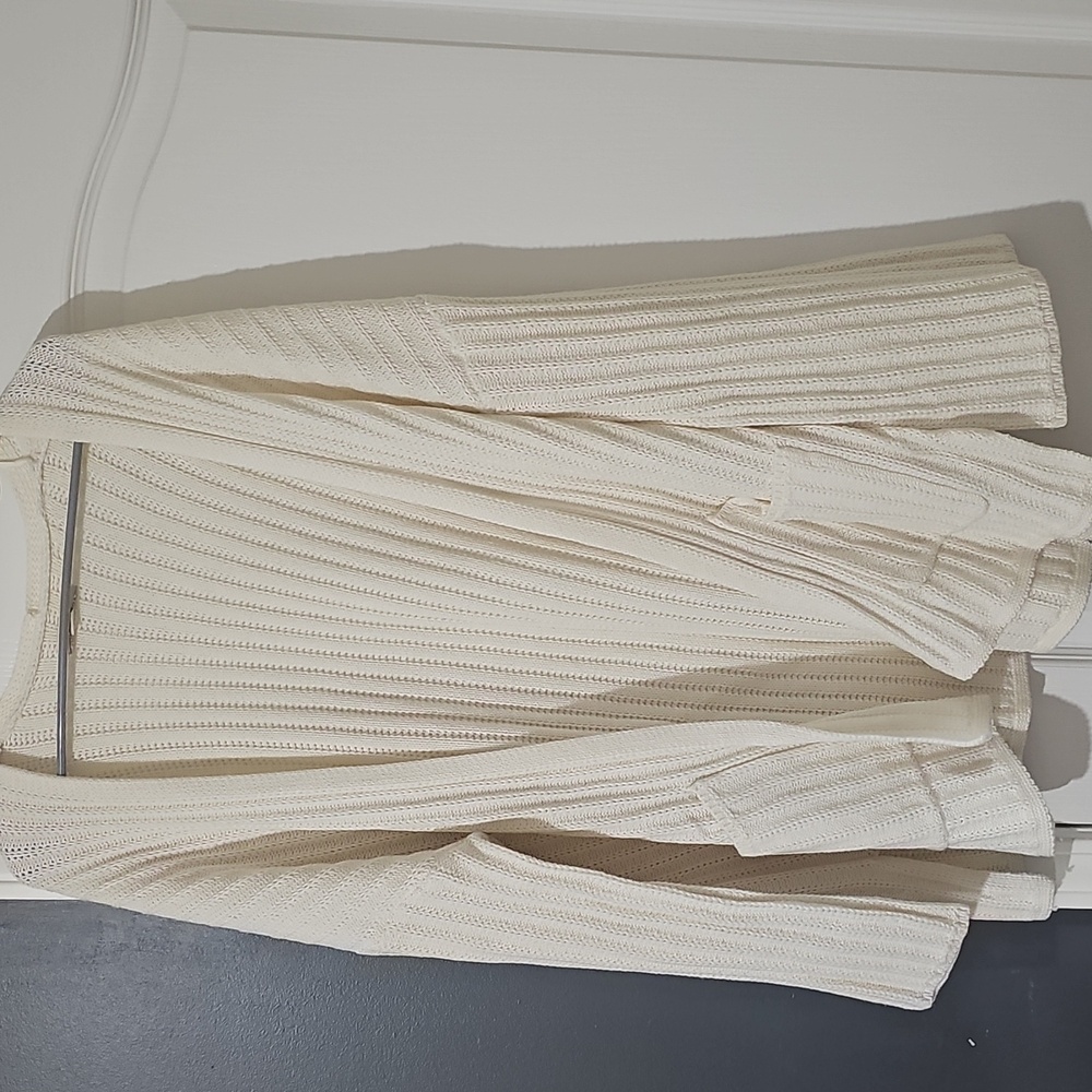 AE cardigan